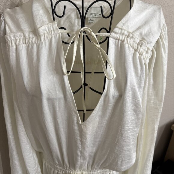 Pinch Tier Dress with Ruffles Ivory- L Womens - Picture 3 of 6